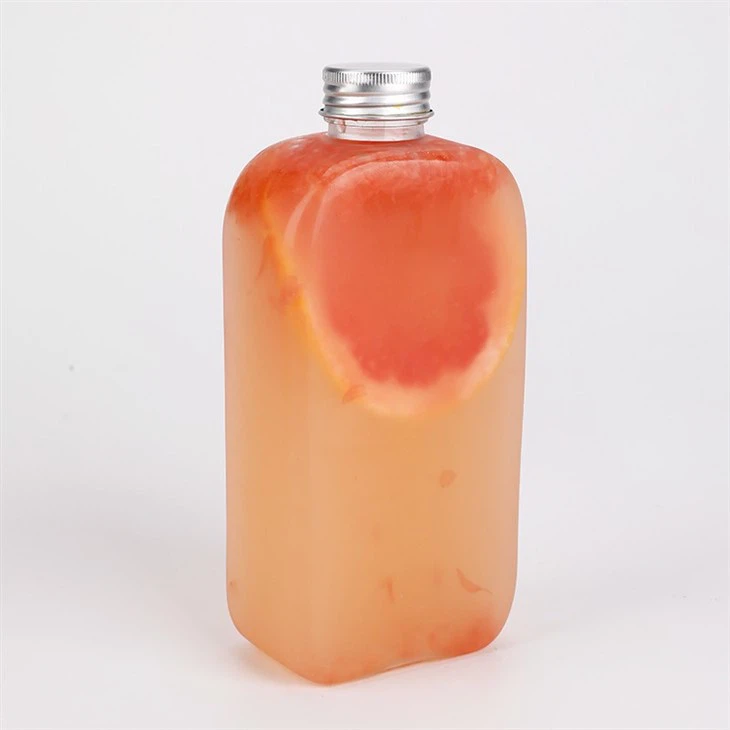 Plastic Drink Bottles With Metal Lids in stock